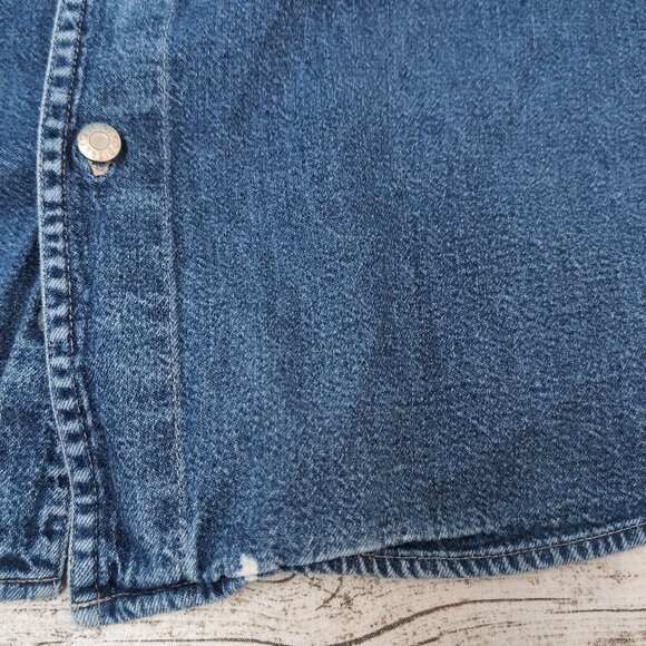 Disney Store Denim Button-Up Shirt Blue Cotton Vintage Embroidered – Men’s L - Picture 2 of 10